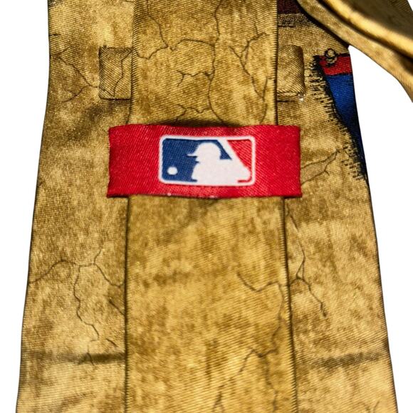 Eagles Wings MLB Red Sox Tie Officially Licensed Baseball Nostalgia 100% Silk - Picture 6 of 9